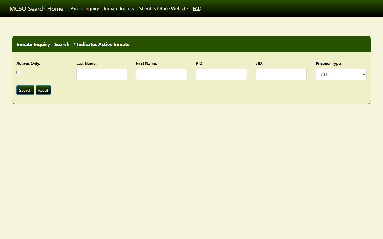 Mecklenburg County Inmate Inquiry tool showing mugshots, charges, and sentencing data